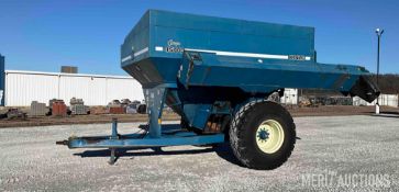 Kinze 450C Grain Cart