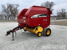 New Holland BR740A Round Baler
