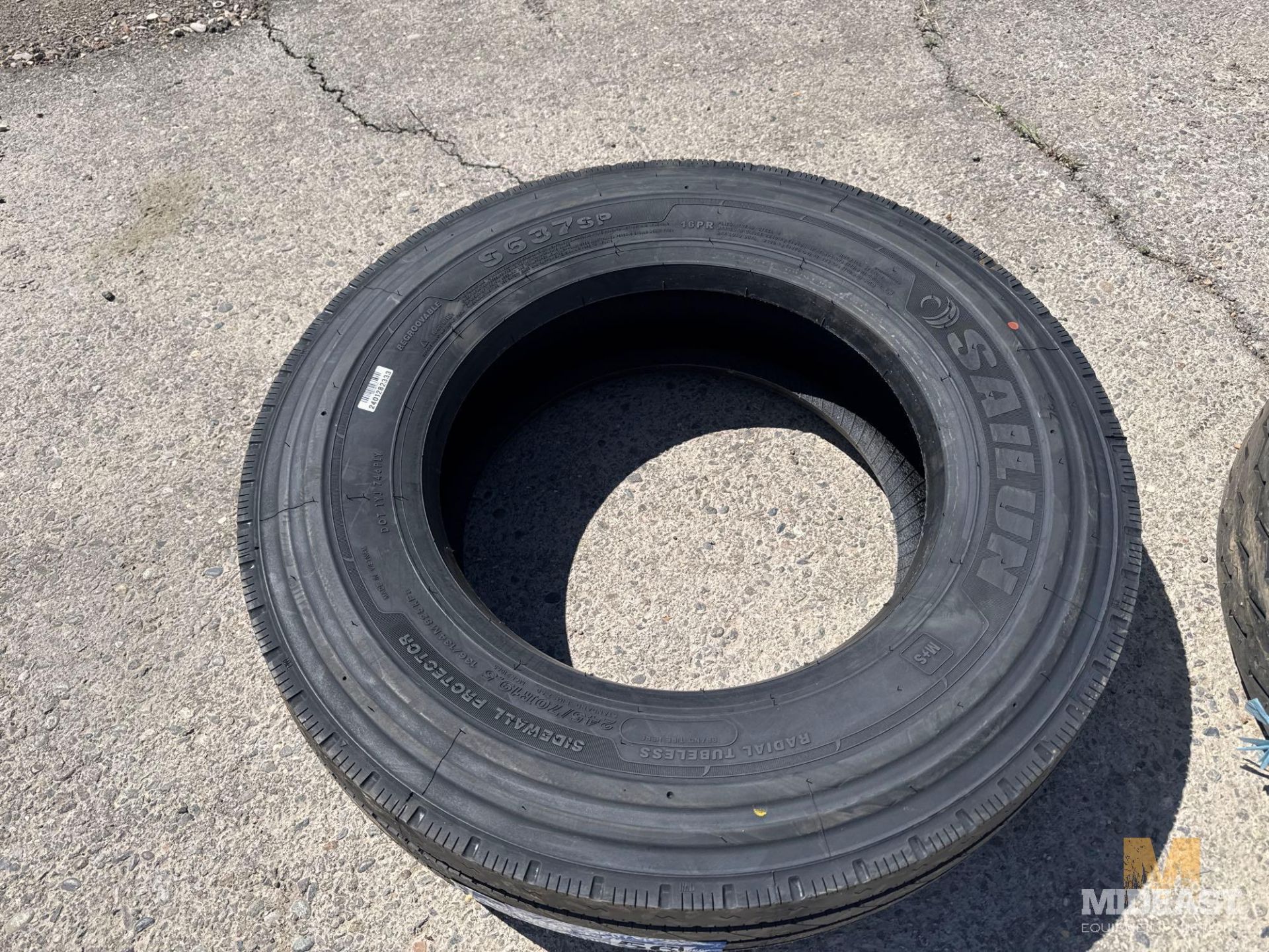New Tire - Image 2 of 4