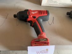 MILWAUKEE IMPACT DRIVER 18V (NOTE NO BATTERY)