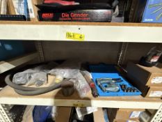 LOT CONSISTING OF ASSORTED ITEMS