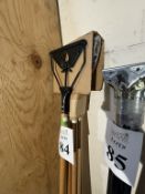 JANITOR WING NUT WOOD MOP STICKS