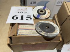 LOT CONSISTING OF ASSORTED GRINDING WHEELS
