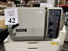 TUTTNAUER TABLE AUTOCLAVE (MODEL UNKNOWN)