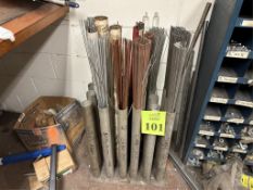 LOT CONSISTING OF WELDING STICKS WITH HOLDER