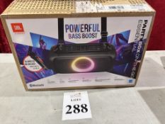 JBL POWERFUL BASS BOOST ON-THE-GO