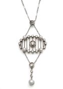 Platinum necklace with Art Nouveau pendant