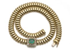 Emerald - Diamond necklace