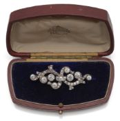 Fine Belle Époque diamond brooch,