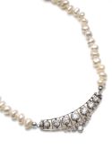 Belle Époque necklace with diamonds and South Sea pearls