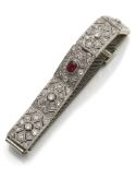 ART DÉCO BRACELET WITH DIAMONDS & GARNET