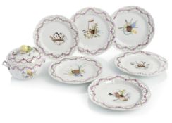 A LIDDED TUREEN AND SIX PLATES