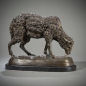 A BRONZE FIGURE OF A SHEEP