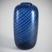 A LARGE VENINI GLASS VASE 