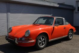 Porsche 911 T 2.4 Targa “Ölklappe”