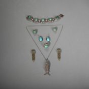 A MIXED LOT OF SILVER AND METAL JEWELLERY WITH TURQUOISE