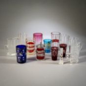 A MIXED LOT OF 13 GLASSES