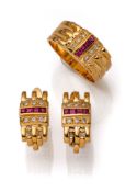 A RING AND A PAIR OF EARRINGS AS SET
