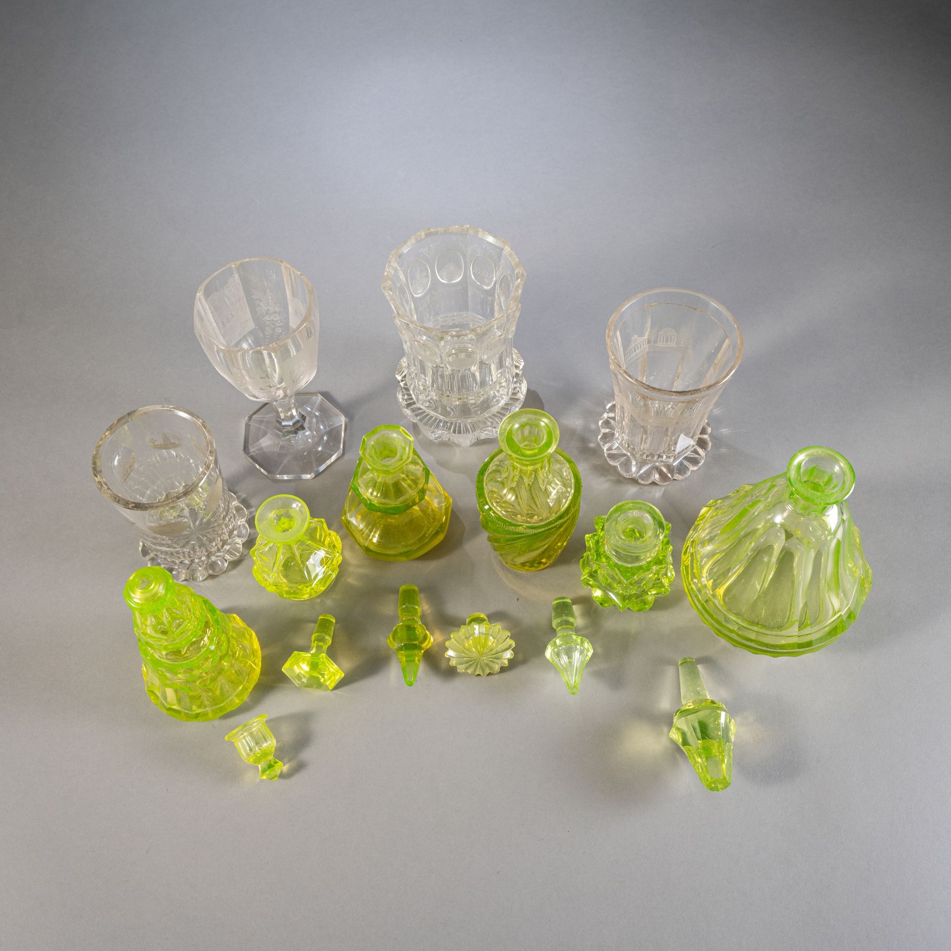 Sechs Glas-Flakons - Bild 4 aus 5