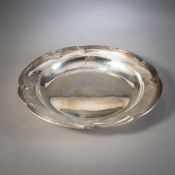 A SILVER ROUND DISH