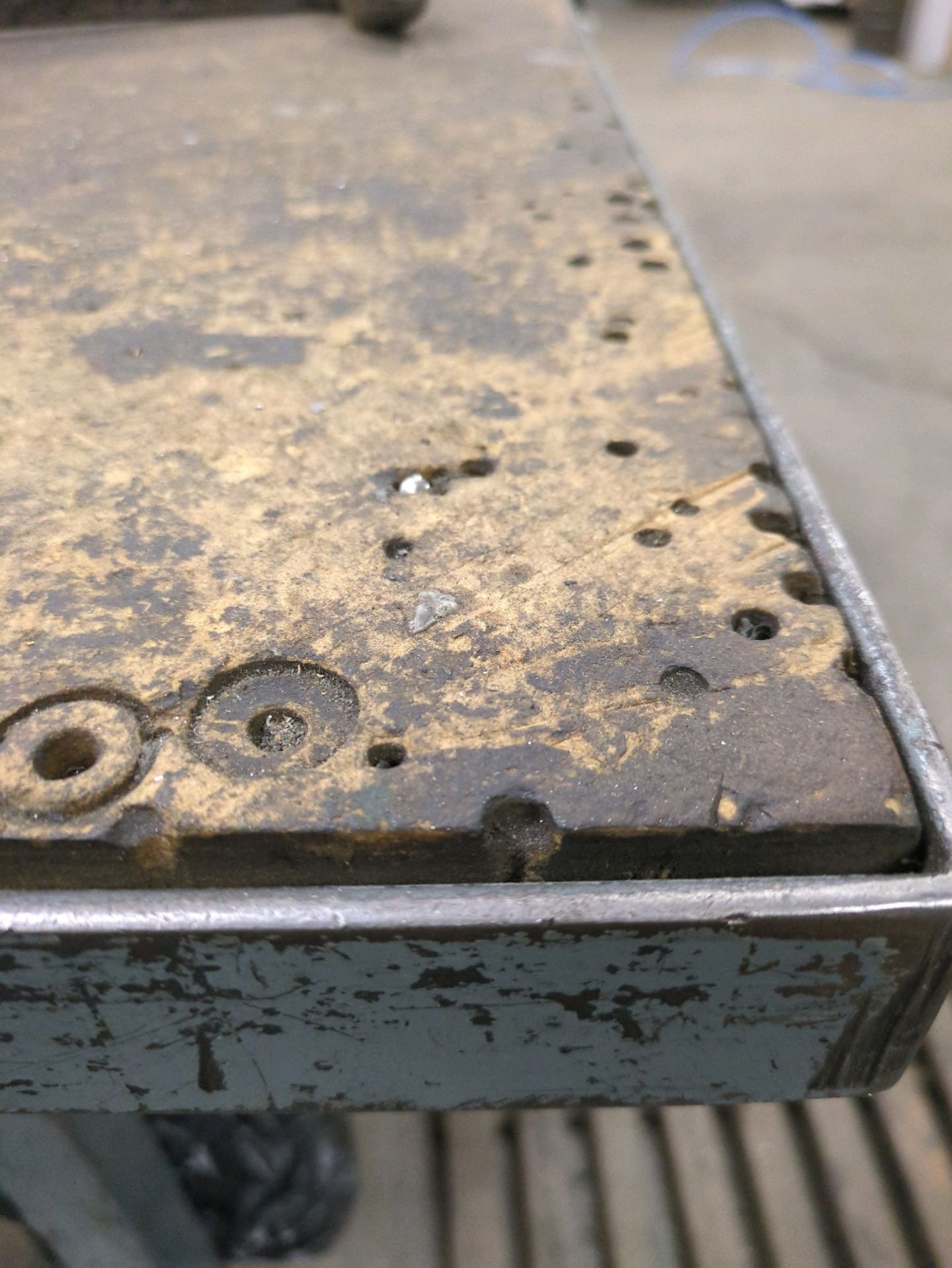Workshop Table - Image 2 of 7