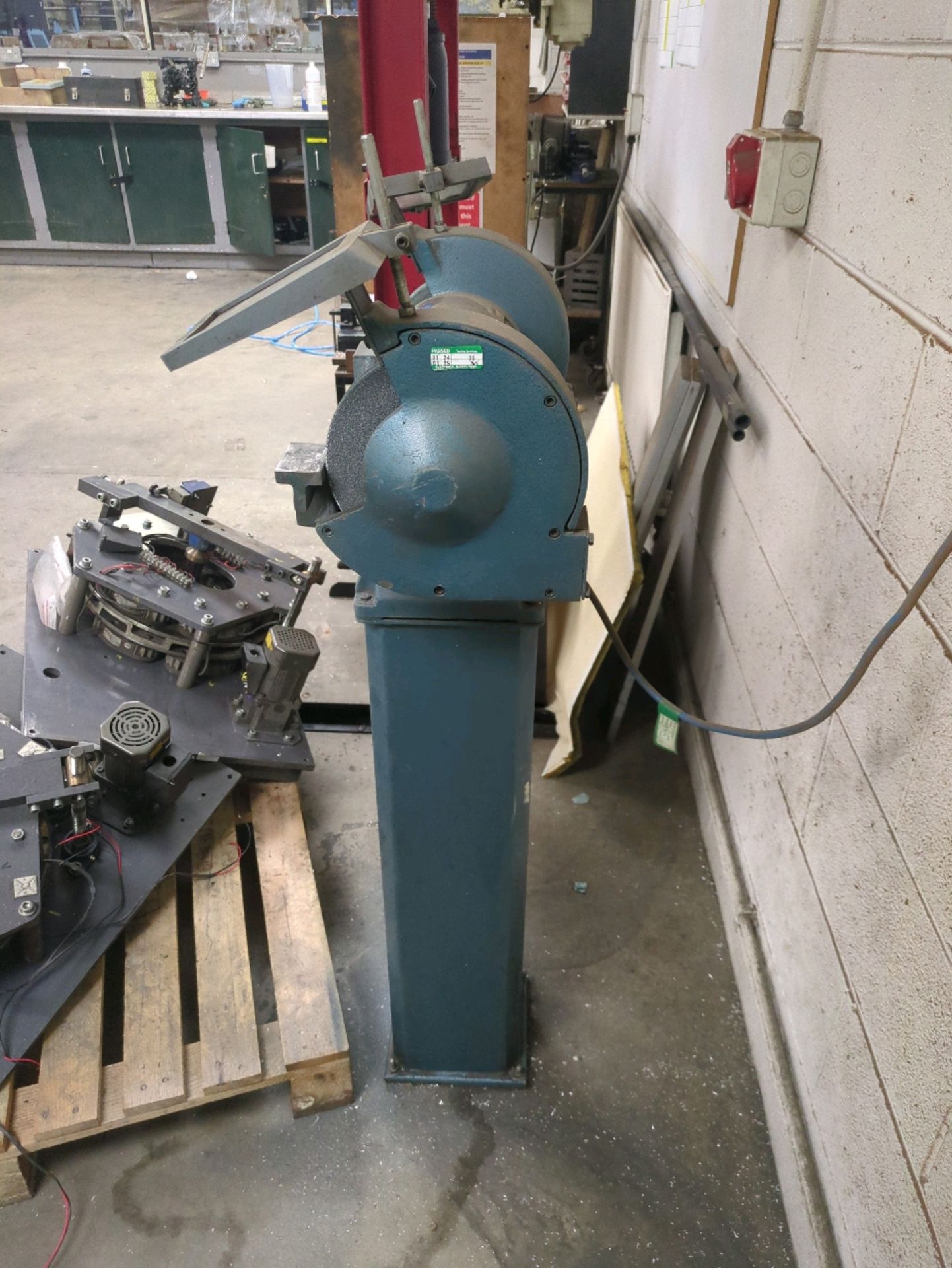 *NO RESERVE* Gryphon 780907 Grinder - Image 3 of 7
