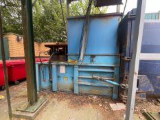 *NO RESERVE* Waste Compactor