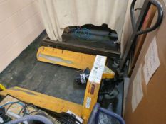 *NO RESERVE* MiC Reel Truck 2000kg