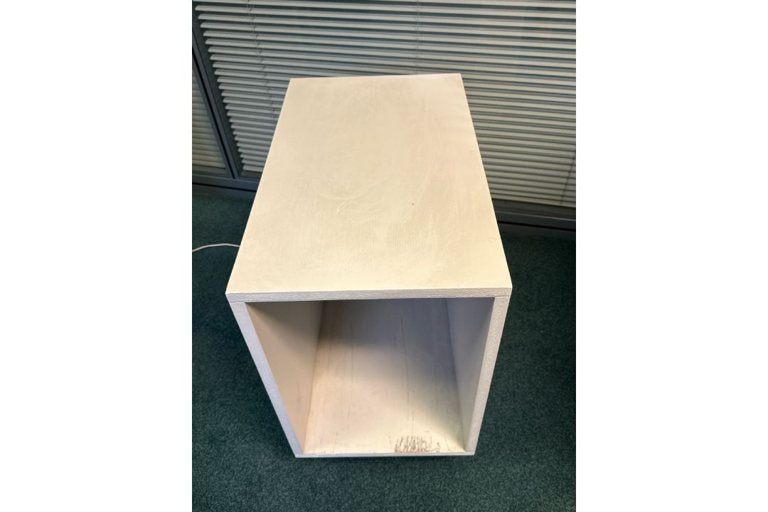 Off White Open Front Cupboard - Image 3 of 5