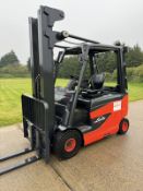 LINDE, 2.5 Tonne Electric Forklift Truck - 5.5 Triple 2.5 Tonne at 600 Load Centre