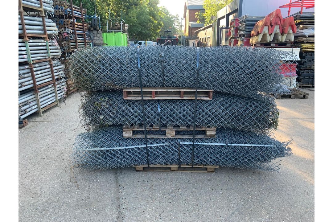 Galvanised Chain Link Fencing + Posts & Gates - Image 1 of 16