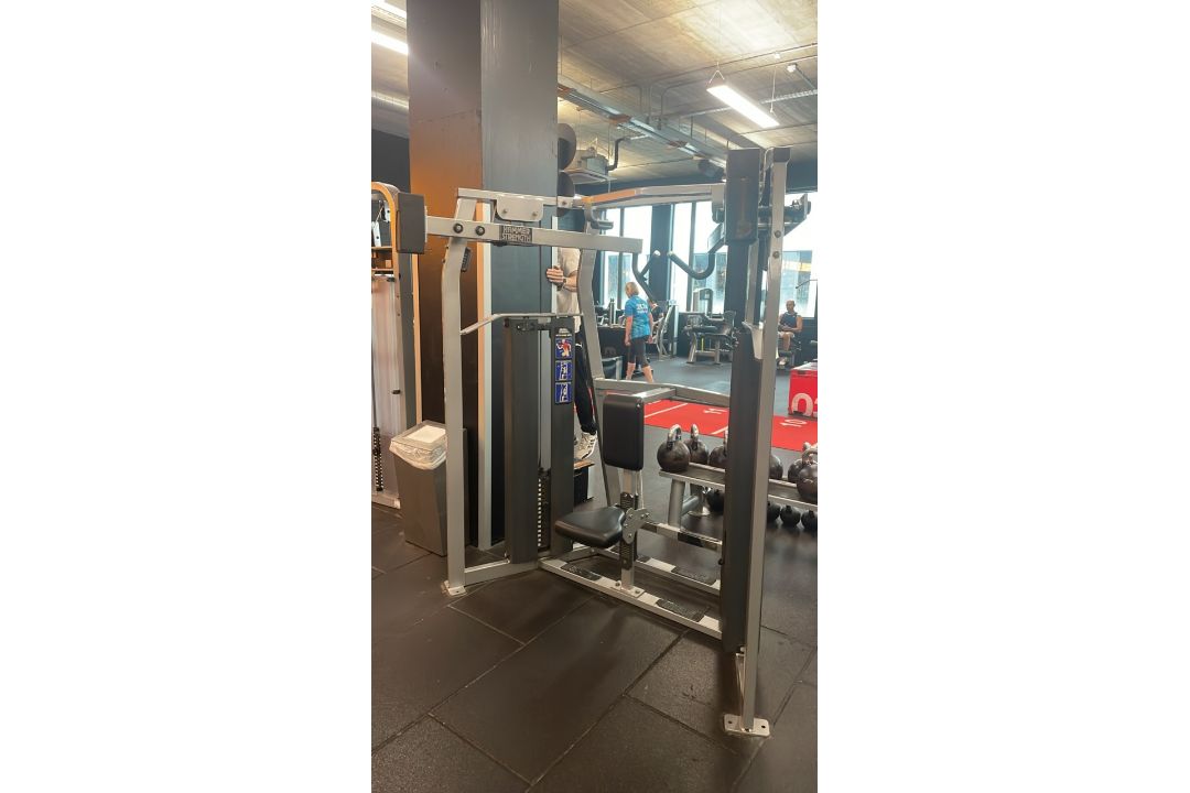 Hammer Strength MTS High Row - Image 3 of 8
