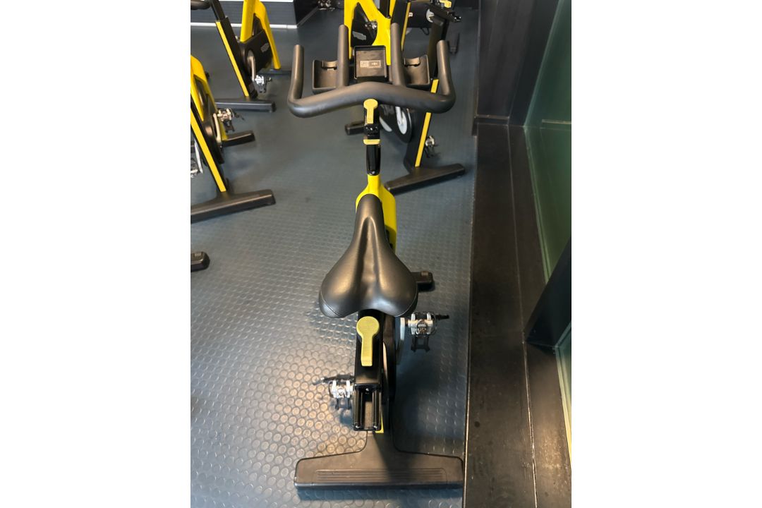 Everlast Spin Bike - Image 3 of 4