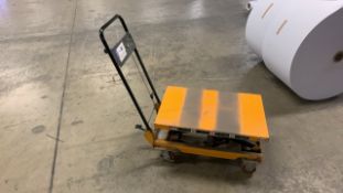 Manutan Lift Table FL-00378M Maximum Capacity 200KG