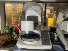 Struers Tegramin 30 Polisher