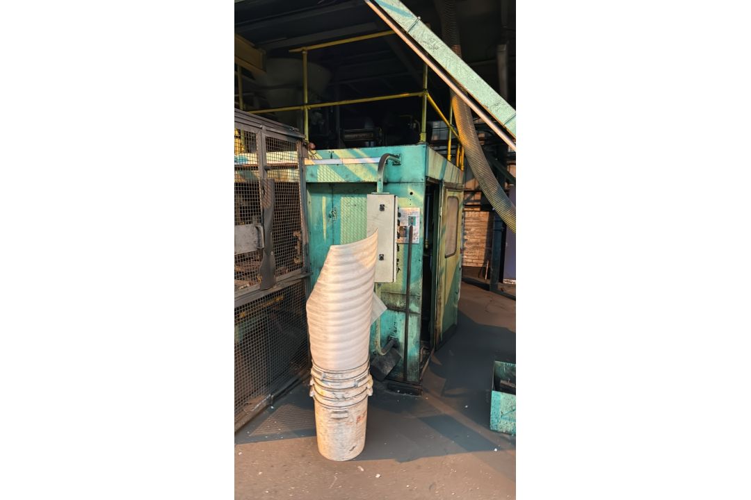 Industrial Core Machines - Image 8 of 17