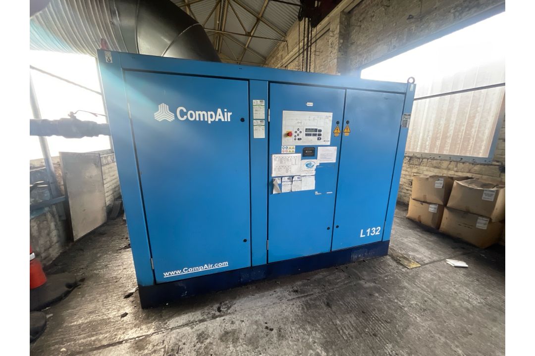 CompAirL132 Compressor - Image 1 of 15