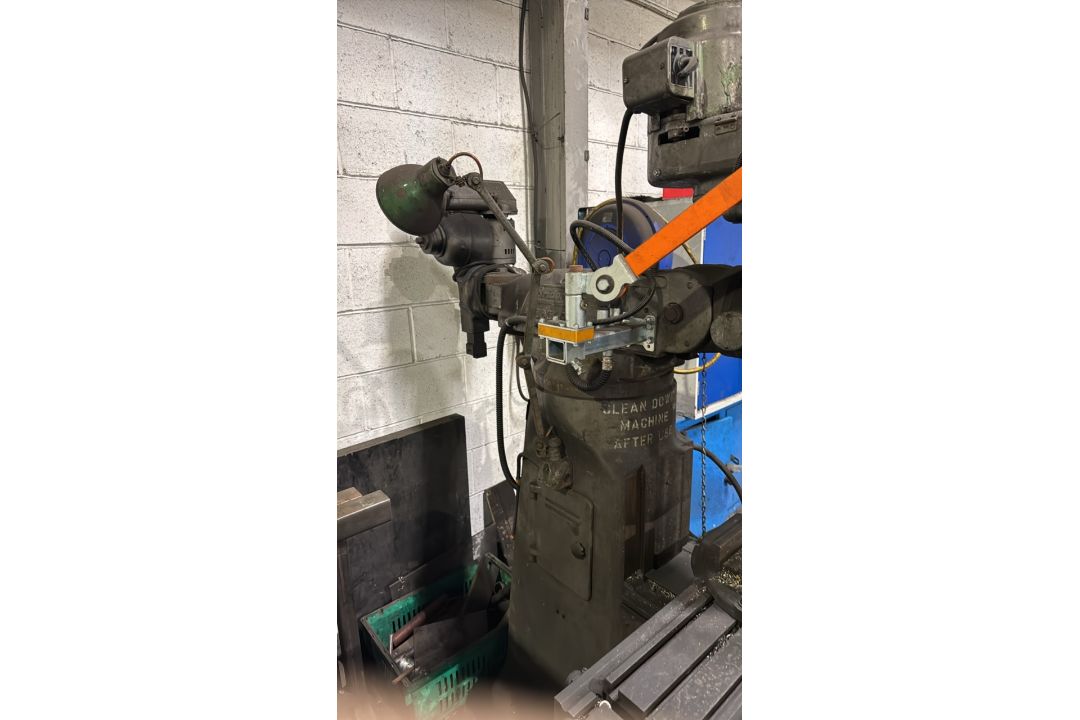 BridgePort Milling Machine - Image 12 of 15