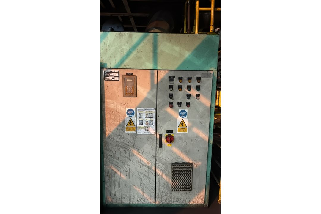 Industrial Core Machines - Image 13 of 17