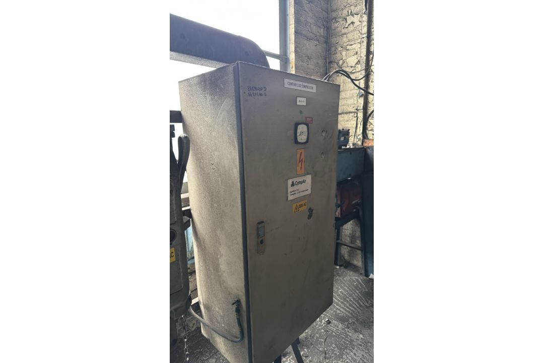 CompAirL132 Compressor - Image 11 of 15