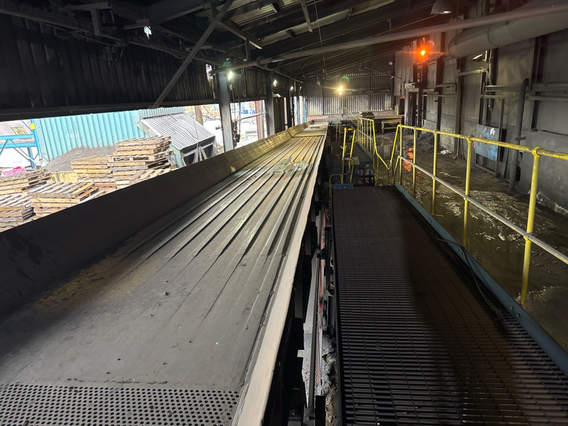 Jost Steel Vibrating Conveyor - Image 16 of 18