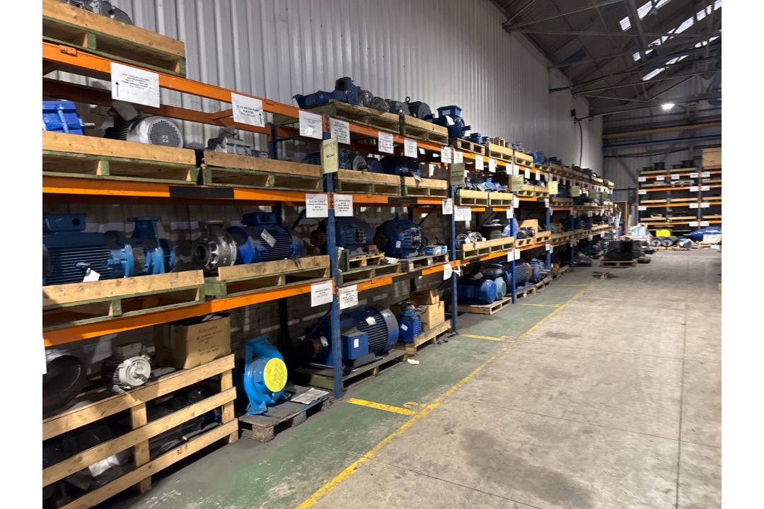 8 Bays of Boltless Pallet Racking - Image 1 of 10