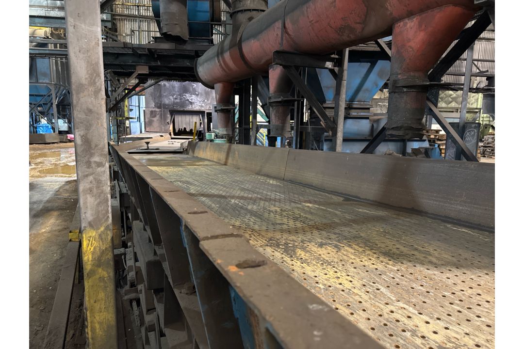 Jost Steel Vibrating Conveyor 3 - Image 2 of 9