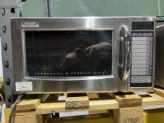 *NO RESERVE* Sharp R-21ATP Microwave