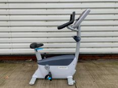 *NO RESERVE* Precor UKB885 Upright Bike