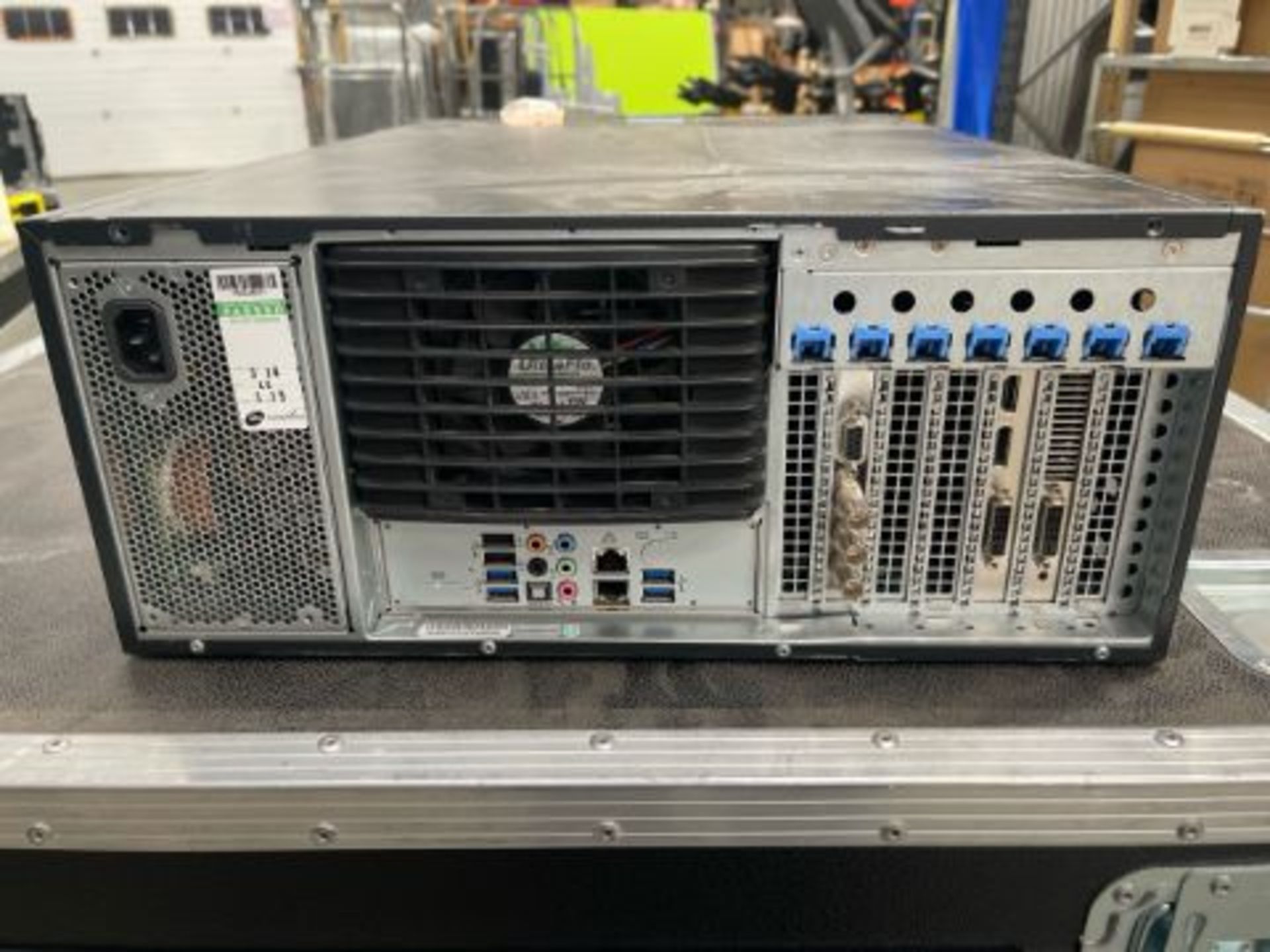 Supermicro Super Workstation SYS-7048A-T (Black) - Image 3 of 4
