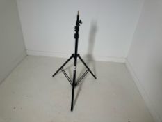Calumet MF6045 Light Stand