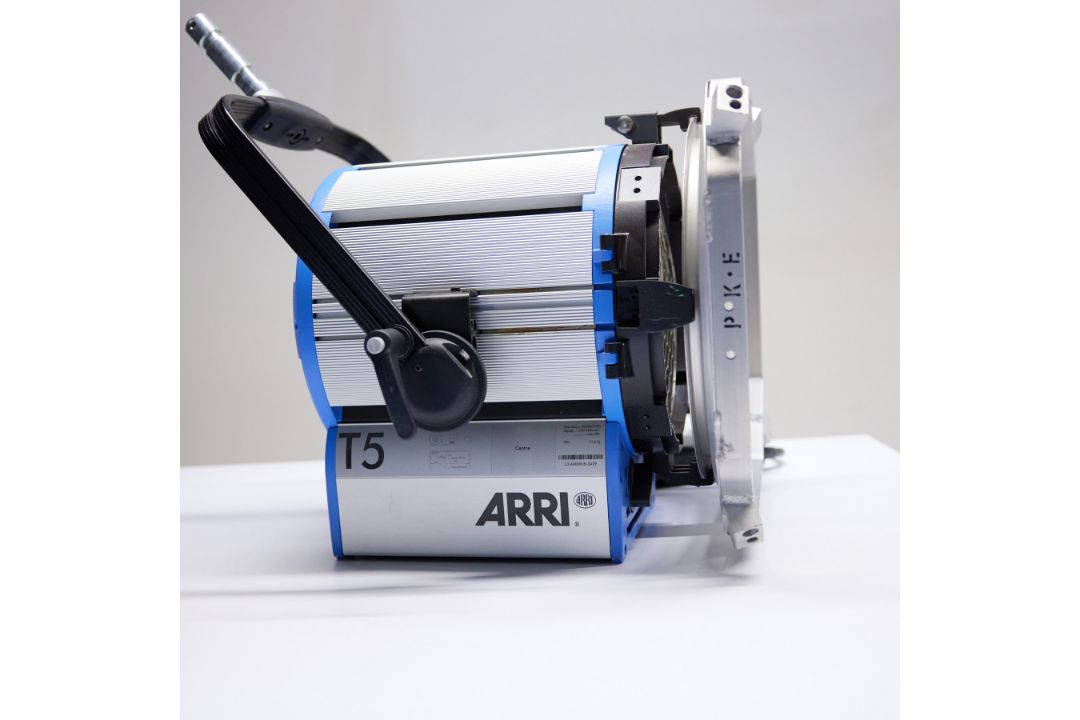 Arri T5 Tungsten Light - Image 3 of 3