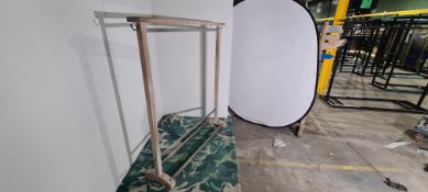 Wooden & Metal Clothes Rail With End Hooks x3