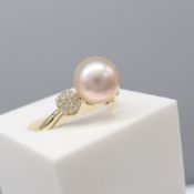 Cultured Pearl & Diamond Daisy-Style Gold Ring